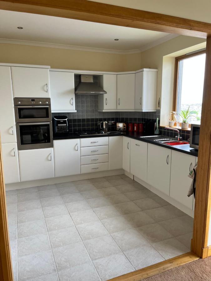 Apartment 500 - Metro Style Apartment On Nc500 Thurso Esterno foto