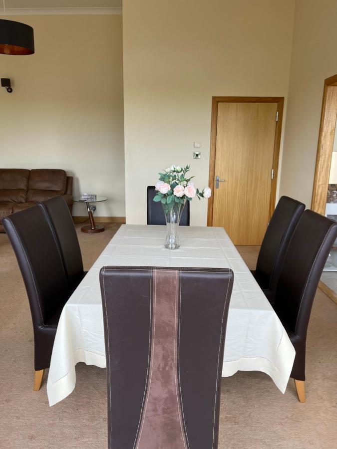 Apartment 500 - Metro Style Apartment On Nc500 Thurso Esterno foto